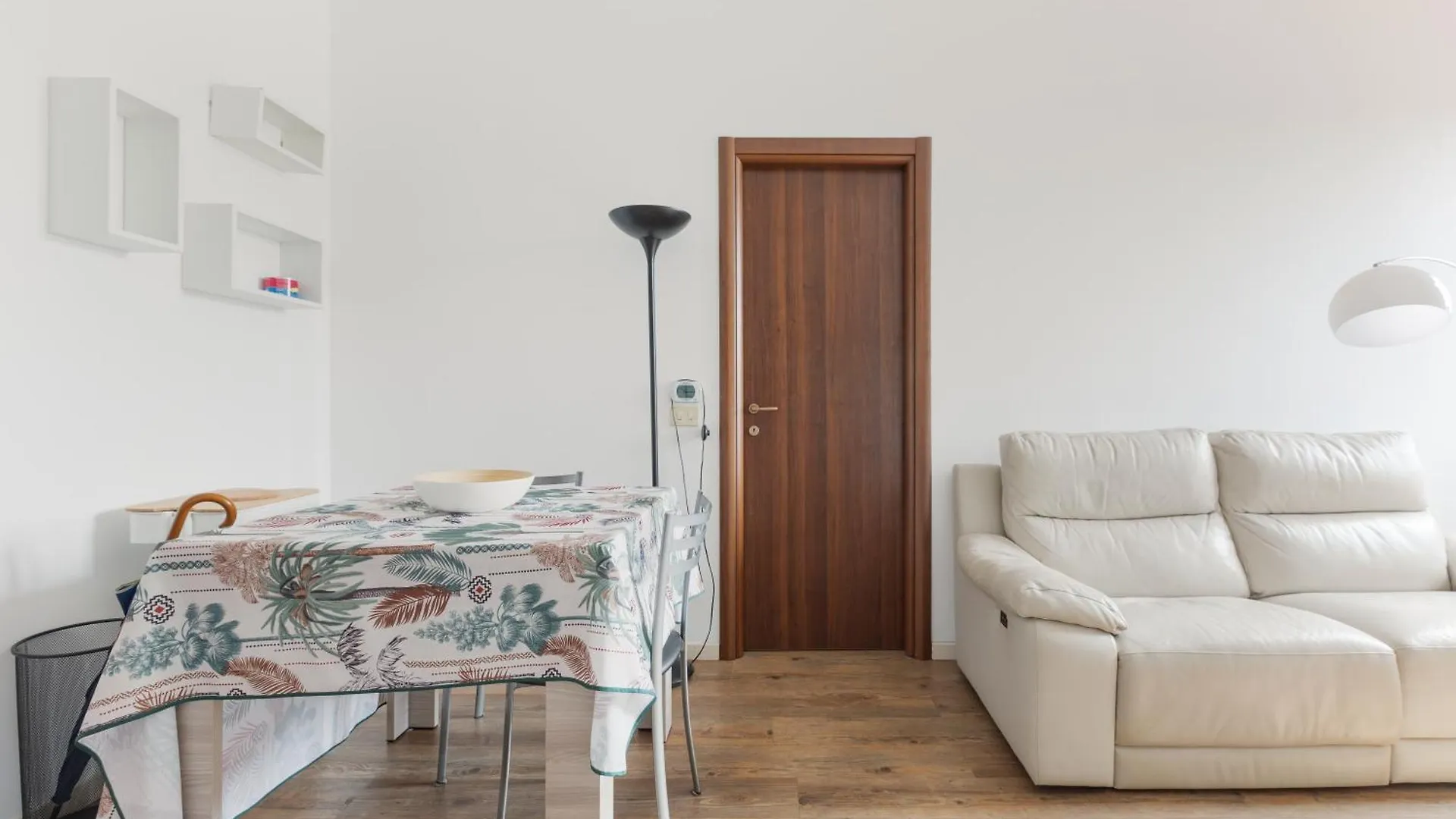 아파트 Apt Darsena Navigli - Porta Genova M2 밀라노